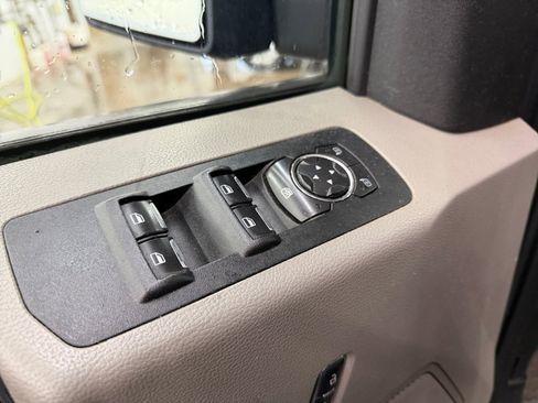 Used 2016 Ford F150 XLT w/ Equipment Group 302A Luxury image 21