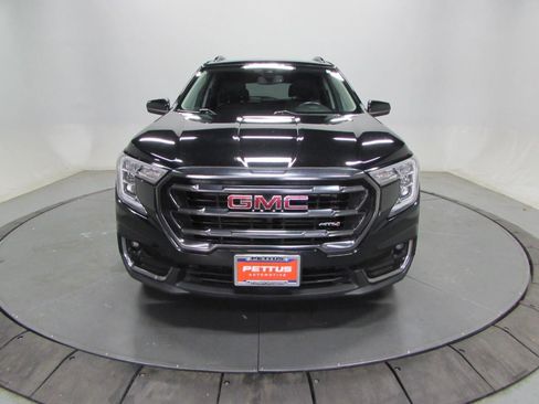 Used 2022 GMC Terrain AT4 AWD/4WD image 2