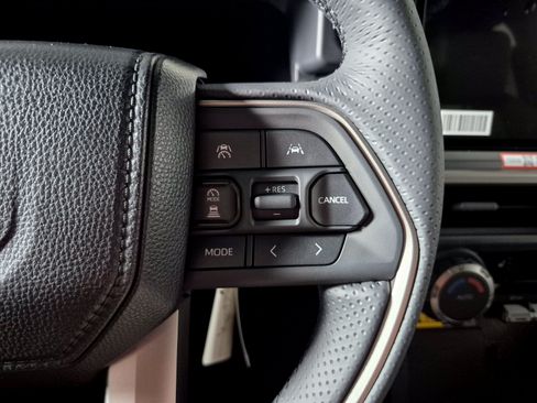 New 2026 Toyota 4Runner Limited AWD/4WD image 21