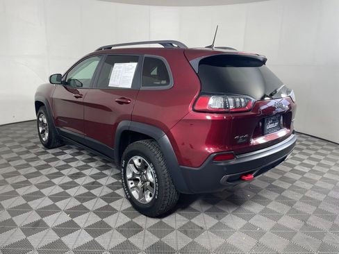 Used 2019 Jeep Cherokee Trailhawk w/ Cold Weather Group AWD/4WD image 5