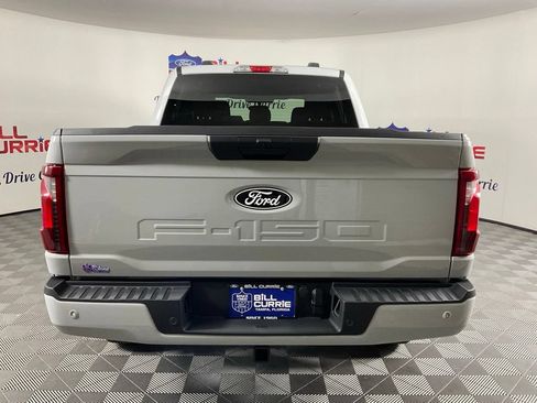 New 2026 Ford F150 XLT w/ XLT Black Appearance Package AWD/4WD image 4