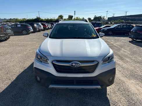 Used 2022 Subaru Outback Limited w/ Popular Package #2 AWD/4WD image 10