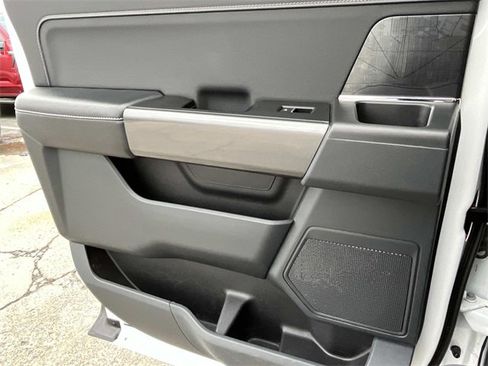 Used 2022 Ford F150 XLT w/ Equipment Group 302A High image 18