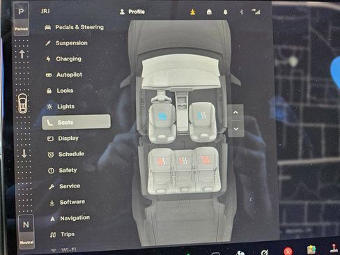 Used 2022 Tesla Model X image 44