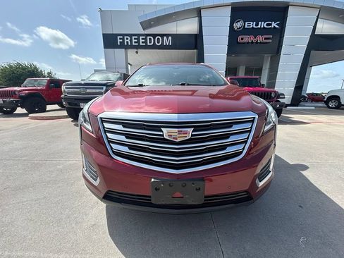 Used 2017 Cadillac XT5 Luxury w/ Driver Awareness Package FWD image 5