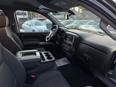 Used 2017 Chevrolet Silverado 1500 LT w/ All Star Edition image 18