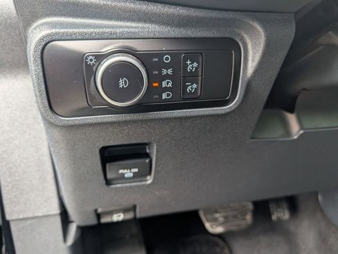 New 2025 Ford Bronco Outer Banks w/ Sasquatch Package AWD/4WD image 36