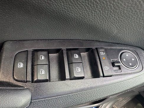 Used 2024 Kia Seltos EX AWD/4WD image 11
