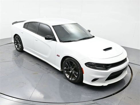 Used 2023 Dodge Charger Scat Pack w/ Technology Group image 30