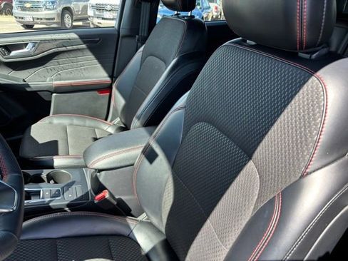 Used 2023 Ford Escape ST-Line image 12