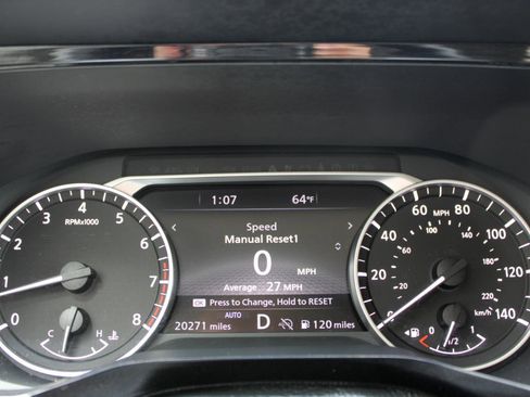 Used 2025 Nissan Pathfinder SL AWD/4WD image 22