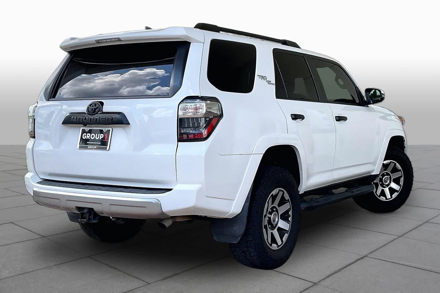 Used 2021 Toyota 4Runner TRD Off-Road Premium AWD/4WD image 12