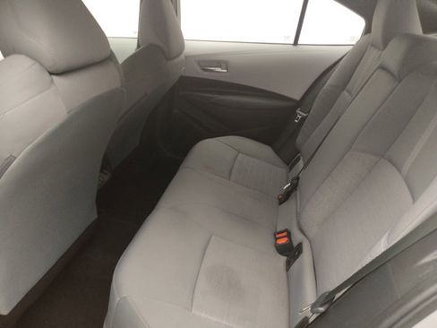 Used 2024 Toyota Corolla SE image 18