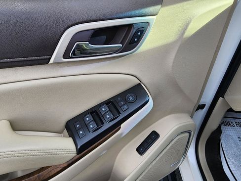 Used 2019 GMC Yukon XL Denali w/ Denali Ultimate Package image 24