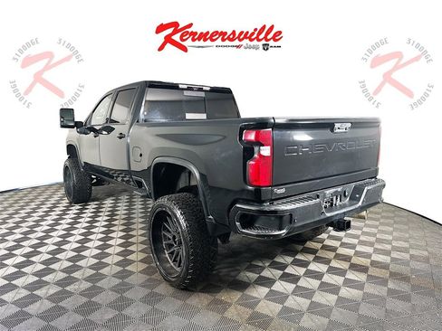 Used 2020 Chevrolet Silverado 2500 LTZ w/ LTZ Premium Package image 5