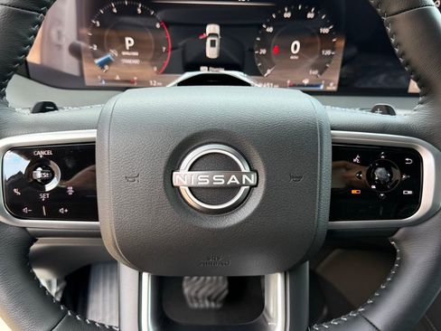 New 2026 Nissan Armada SL w/ Captain's Chari Seat Package AWD/4WD image 9