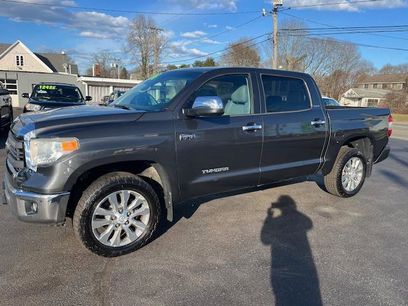 Used 2015 Toyota Tundra Limited w/ Limited Premium Package
