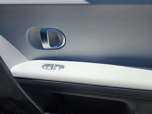 Certified 2024 Hyundai Ioniq 5 SEL RWD image 12