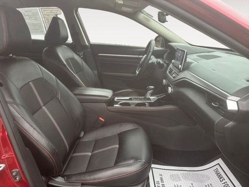 Used 2024 Nissan Altima 2.5 SR image 15