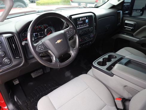 Used 2018 Chevrolet Silverado 2500 LT w/ All Star Edition AWD/4WD image 12