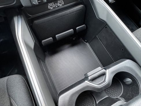 Used 2025 RAM 1500 Big Horn image 16