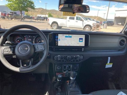 New 2025 Jeep Gladiator Mojave w/ Safety Group image 9