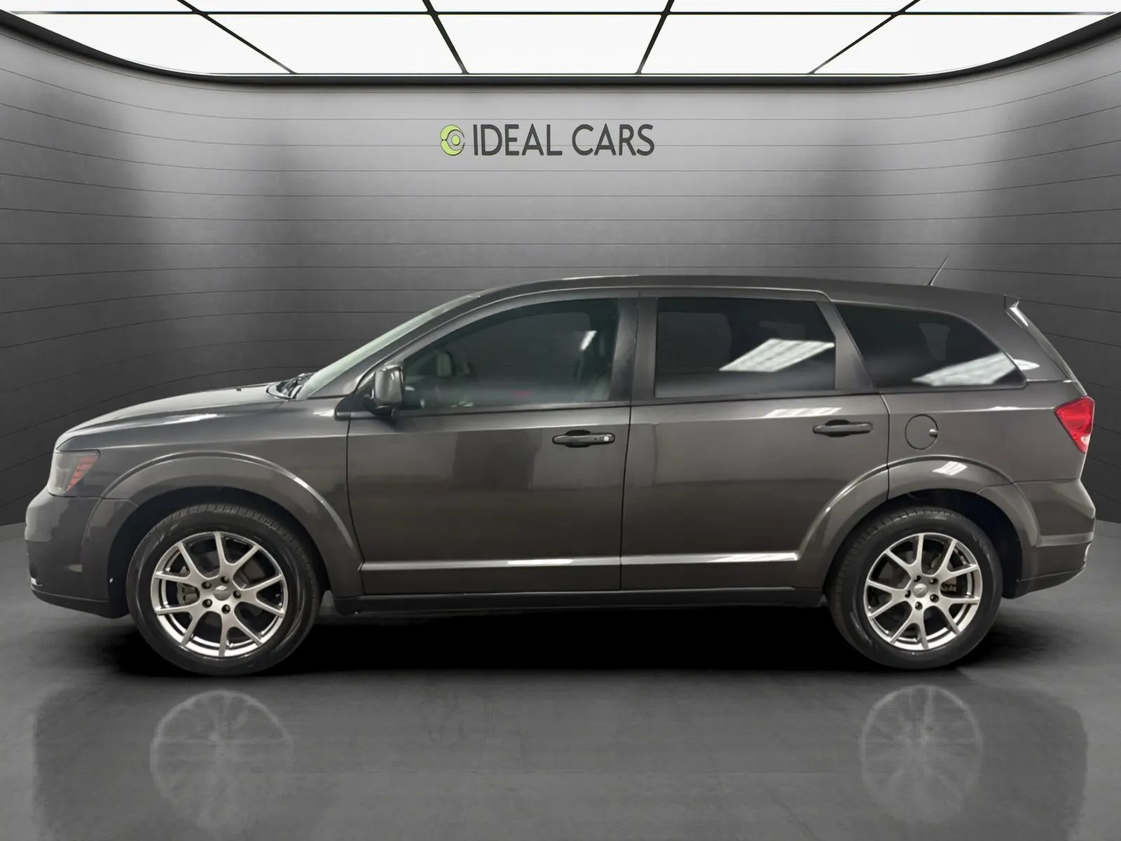 Used 2017 Dodge Journey GT FWD image 8