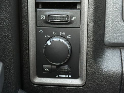 Used 2020 RAM 1500 Tradesman image 19