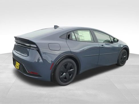 New 2026 Toyota Prius Plug-In Hybrid image 6
