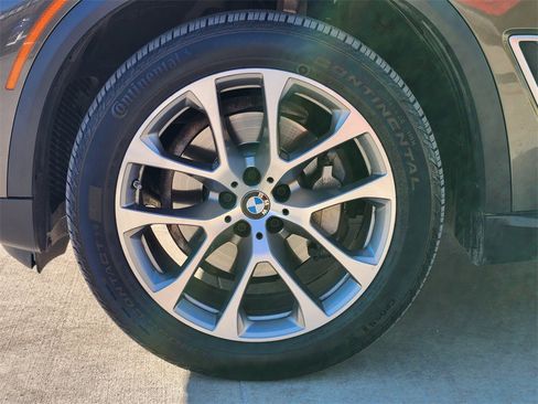 Used 2023 BMW X5 sDrive40i image 11