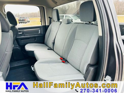 Used 2021 RAM 1500 Classic SLT AWD/4WD image 15