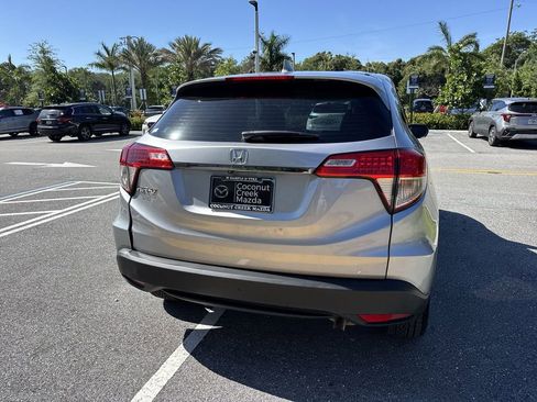 Used 2019 Honda HR-V LX image 25
