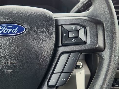 Used 2022 Ford F250 XL w/ Power Equipment Group AWD/4WD image 33