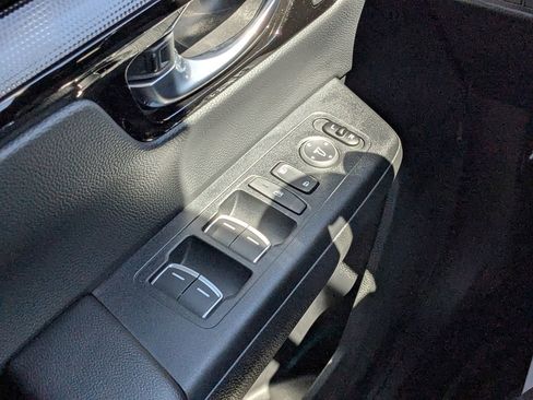 Used 2026 Honda CR-V EX-L image 23