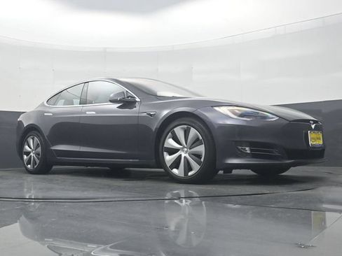 Used 2021 Tesla Model S Long Range AWD/4WD image 26