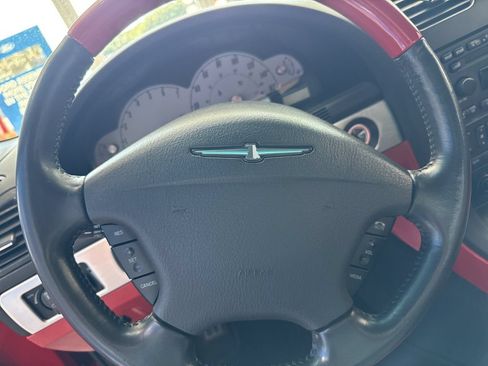 Used 2002 Ford Thunderbird RWD image 17
