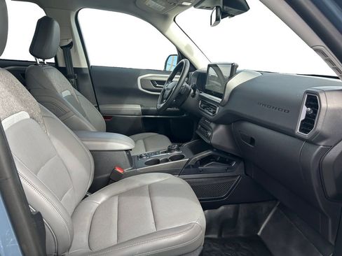 Used 2025 Ford Bronco Sport Badlands image 16