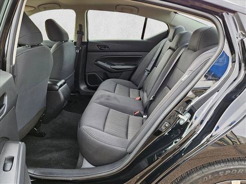 Used 2024 Nissan Altima 2.5 SV image 19