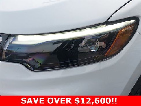 Certified 2024 Jeep Compass Limited w/ Elite Group image 33