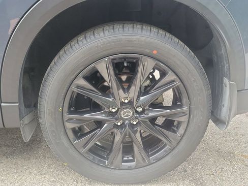 Used 2023 MAZDA CX-5 Carbon Edition image 8