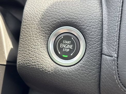 Used 2022 GMC Yukon Denali AWD/4WD image 35