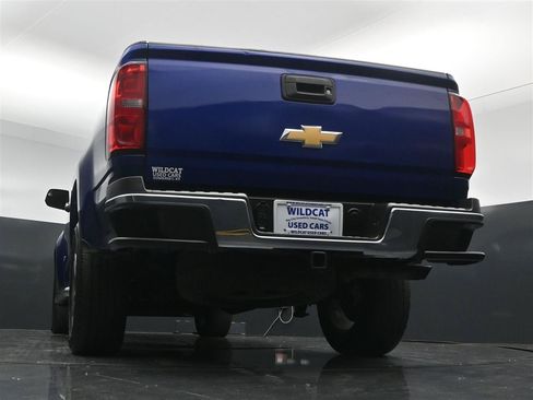 Used 2015 Chevrolet Colorado LT w/ Luxury Package RWD image 34