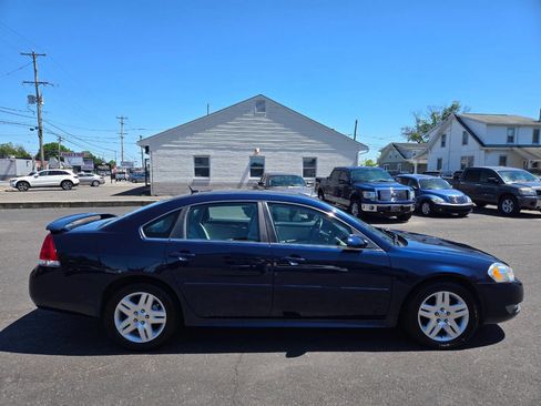 Used 2011 Chevrolet Impala LT w/ Luxury Edition Package FWD image 5