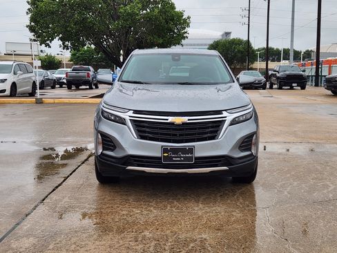Used 2024 Chevrolet Equinox LT AWD/4WD image 3
