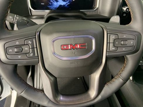 Used 2026 GMC Sierra 1500 AT4 w/ AT4 Premium Package AWD/4WD image 34
