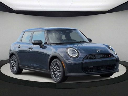 New 2026 MINI Cooper S image 2