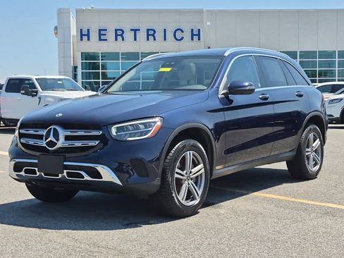 Used 2022 Mercedes-Benz GLC 300 4MATIC image 1