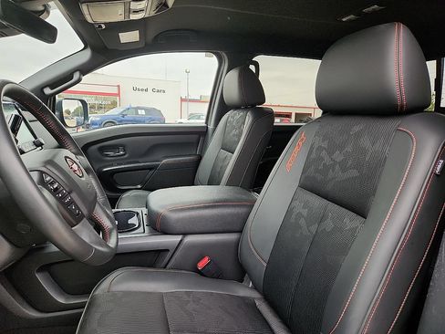 Used 2024 Nissan Titan PRO-4X w/ Pro-4x Utility Package AWD/4WD image 7
