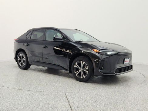 Used 2025 Toyota bZ4X FWD w/ Weather Package image 3