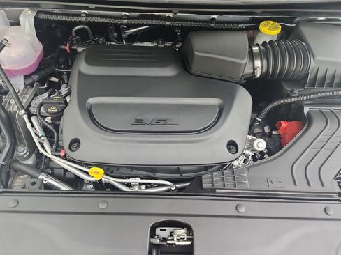 New 2026 Chrysler Pacifica Select image 27